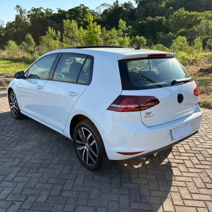 VOLKSWAGEN GOLF 1.4 TSI HIGHLINE 16V GASOLINA 4P AUTOMÁTICO