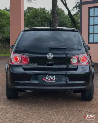 VOLKSWAGEN-GOLF-2010