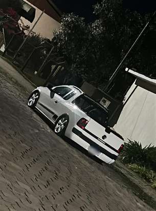 VOLKSWAGEN-SAVEIRO-2009