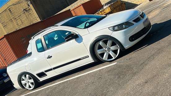 VOLKSWAGEN-SAVEIRO-2009