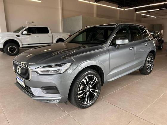VOLVO XC60 2.0 T5 GASOLINA MOMENTUM AWD GEARTRONIC