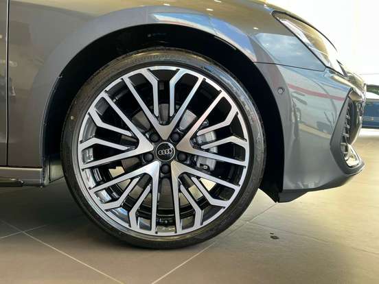 AUDI-A3-2.0 40 TFSI GASOLINA SPORTBACK PERFORMANCE BLACK S-TRONIC AUDI-A3-2025
