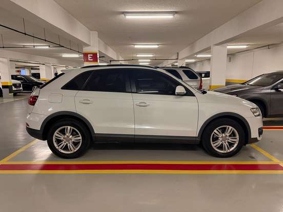 AUDI-Q3-2.0 TFSI AMBIENTE QUATTRO 4P GASOLINA S TRONIC AUDI-Q3-2013