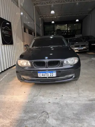 BMW 120i 2.0 HATCH 16V GASOLINA 4P AUTOMÁTICO BMW 120i 2.0 HATCH 16V GASOLINA 4P AUTOMÁTICO