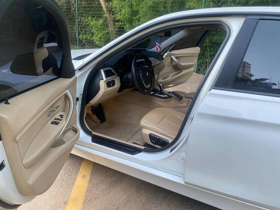 BMW 320i 2.0 16V TURBO ACTIVE FLEX 4P AUTOMÁTICO
