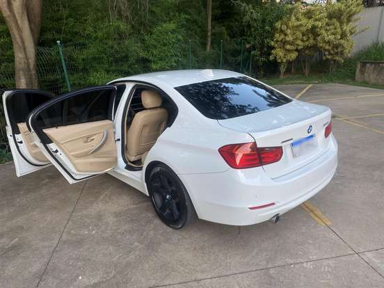 BMW-320i-2.0 16V TURBO ACTIVE FLEX 4P AUTOMÁTICO BMW-320i-2015