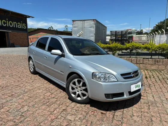 CHEVROLET ASTRA 2.0 MPFI ADVANTAGE 8V FLEX 4P MANUAL