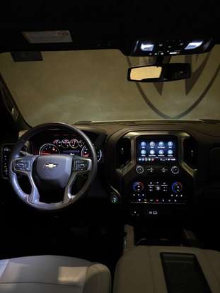 CHEVROLET-SILVERADO-2021