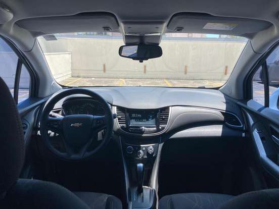 CHEVROLET-TRACKER-2018