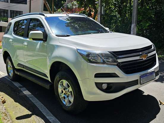 CHEVROLET-TRAILBLAZER-2.8 LT 4X4 16V TURBO DIESEL 4P AUTOMÁTICO CHEVROLET-TRAILBLAZER-2019