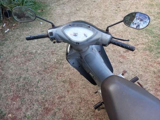 HONDA-BIZ 125 KS-2005