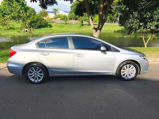 HONDA-CIVIC-2.0 LXR 16V FLEX 4P AUTOMÁTICO HONDA-CIVIC-2013