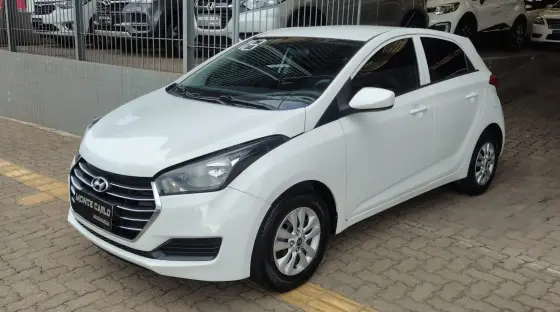 HYUNDAI HB20 1.0 COMFORT 12V FLEX 4P MANUAL