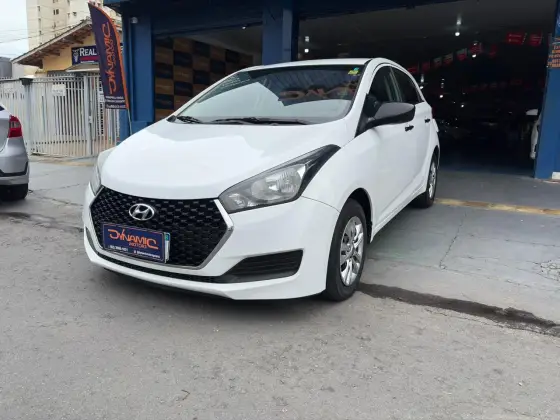 HYUNDAI HB20 1.0 UNIQUE 12V FLEX 4P MANUAL HYUNDAI HB20 1.0 UNIQUE 12V FLEX 4P MANUAL