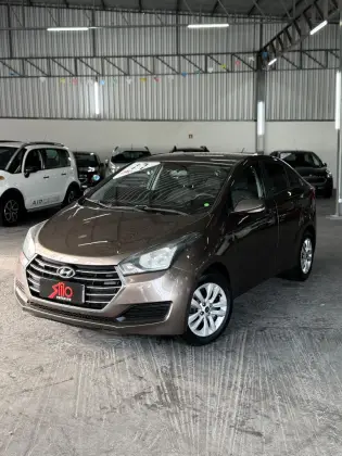 HYUNDAI HB20S 1.6 PREMIUM 16V FLEX 4P AUTOMÁTICO HYUNDAI HB20S 1.6 PREMIUM 16V FLEX 4P AUTOMÁTICO