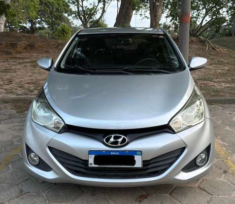 HYUNDAI-HB20-2012