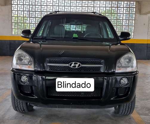 HYUNDAI-TUCSON-2008
