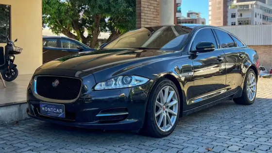 JAGUAR XJ 3.0 PORTFOLIO SUPERCHARGED V6 24V GASOLINA 4P AUTOMÁTICO