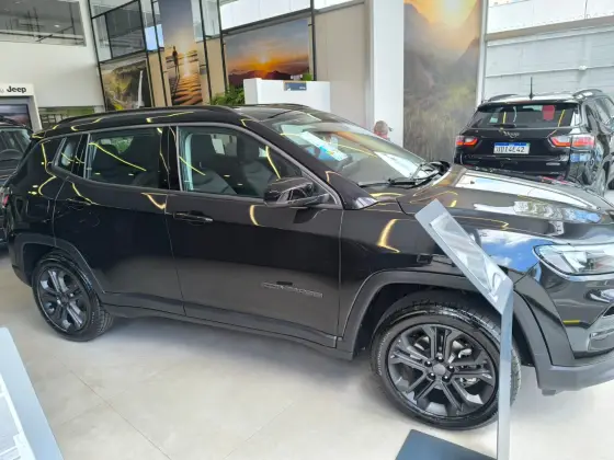 JEEP COMPASS 1.3 T270 TURBO FLEX LONGITUDE AT6