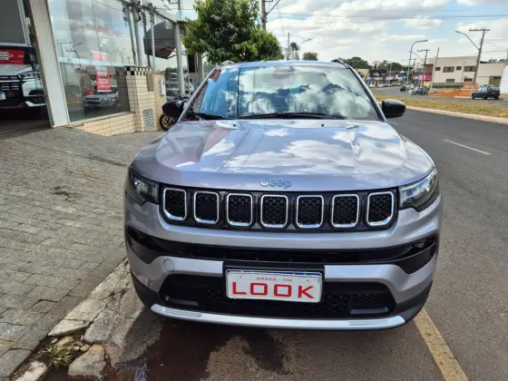 JEEP COMPASS 1.3 T270 TURBO FLEX LONGITUDE AT6