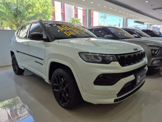 JEEP COMPASS 2.0 HURRICANE 4 TURBO GASOLINA BLACKHAWK AT9 JEEP COMPASS 2.0 HURRICANE 4 TURBO GASOLINA BLACKHAWK AT9