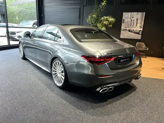 MERCEDES-BENZ-S 63 AMG-4.0 V8 TURBO PHEV E PERFORMANCE 4MATIC+ SPEEDSHIFT MERCEDES-BENZ-S 63 AMG-2025
