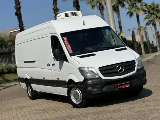 MERCEDES-BENZ SPRINTER 2.2 CDI FURGÃO 313 STREET EXTRA LONGO TA DIESEL MANUAL