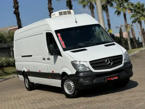 MERCEDES-BENZ-SPRINTER-2.2 CDI FURGÃO 313 STREET EXTRA LONGO TA DIESEL MANUAL MERCEDES-BENZ-SPRINTER-2017