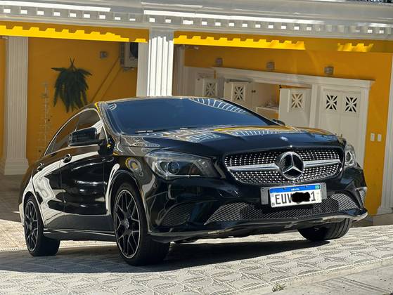 MERCEDES-BENZ CLA 200 1.6 FIRST EDITION TURBO GASOLINA 4P AUTOMATIZADO