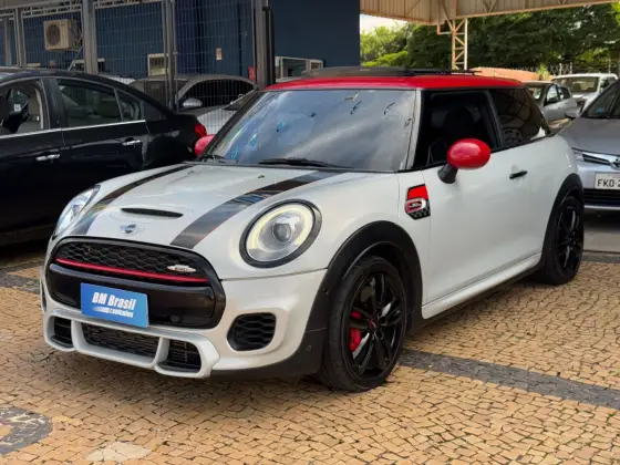 MINI COOPER 2.0 JOHN COOPER WORKS 16V TURBO GASOLINA 2P AUTOMATICO