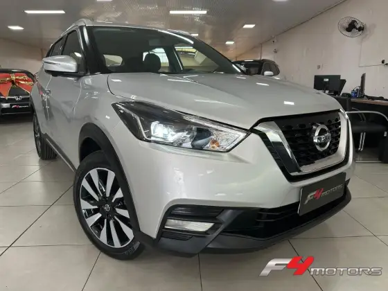 NISSAN KICKS 1.6 16V FLEXSTART SL 4P XTRONIC NISSAN KICKS 1.6 16V FLEXSTART SL 4P XTRONIC