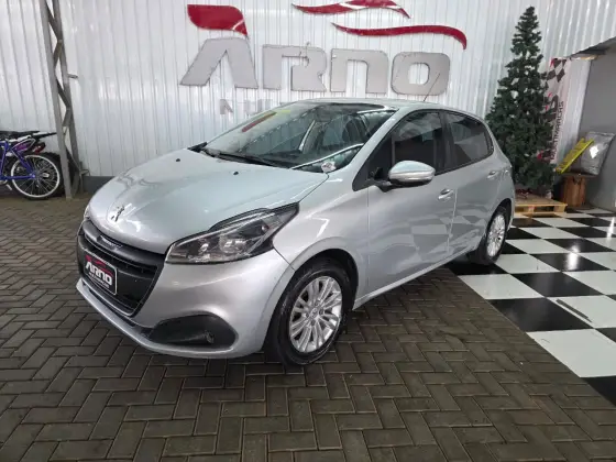 PEUGEOT 208 1.2 ACTIVE PACK 12V FLEX 4P MANUAL PEUGEOT 208 1.2 ACTIVE PACK 12V FLEX 4P MANUAL
