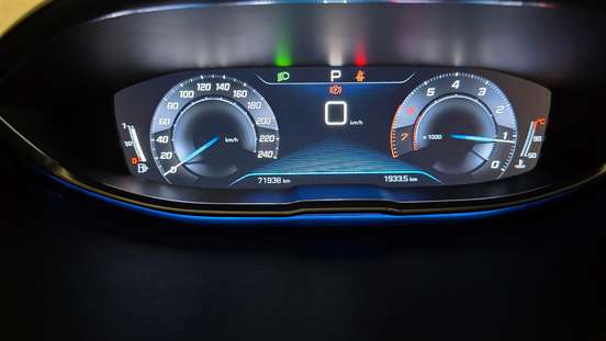 PEUGEOT-5008-1.6 GRIFFE THP 16V GASOLINA 4P AUTOMÁTICO PEUGEOT-5008-2018