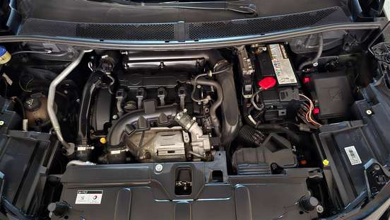 PEUGEOT-5008-1.6 GRIFFE THP 16V GASOLINA 4P AUTOMÁTICO PEUGEOT-5008-2018