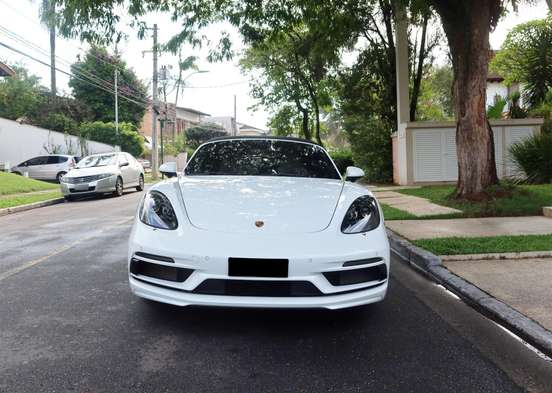 PORSCHE-718-2024