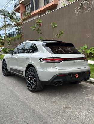 PORSCHE-MACAN-2023