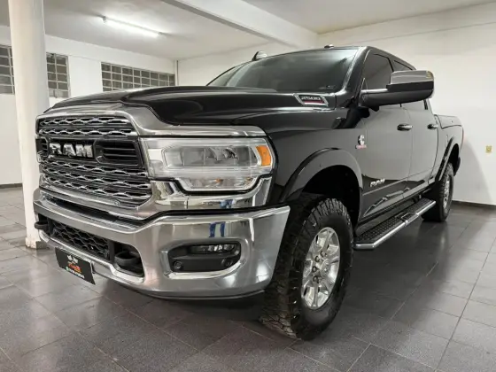 RAM 2500 6.7 I6 TURBO DIESEL LARAMIE CD 4X4 AUTOMÁTICO