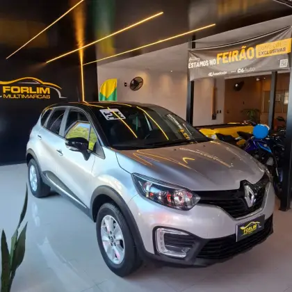 RENAULT CAPTUR 1.6 16V SCE FLEX LIFE X-TRONIC RENAULT CAPTUR 1.6 16V SCE FLEX LIFE X-TRONIC