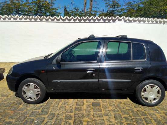 RENAULT-CLIO-1.0 RN 16V GASOLINA 4P MANUAL RENAULT-CLIO-2001