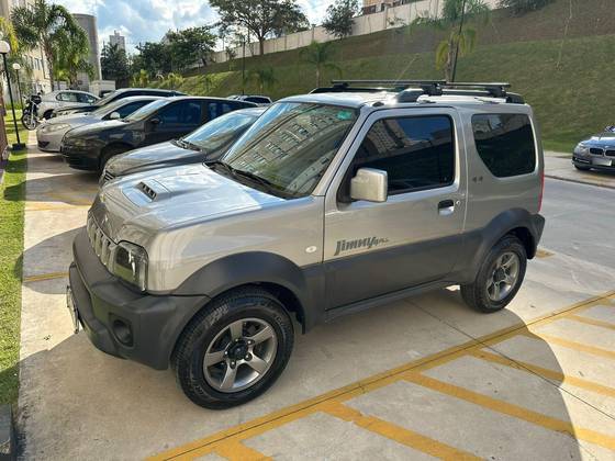Suzuki Jimny a partir de 1997: Carros usados, seminovos e novos