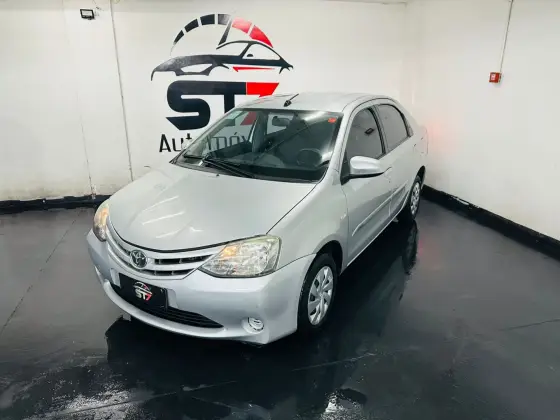 TOYOTA ETIOS 1.5 XS SEDAN 16V FLEX 4P MANUAL