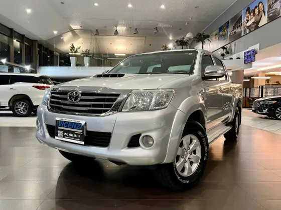 TOYOTA HILUX 3.0 SRV 4X4 CD 16V TURBO INTERCOOLER DIESEL 4P AUTOMÁTICO