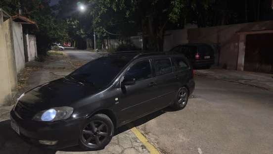 TOYOTA-FIELDER-1.8 16V GASOLINA 4P AUTOMÁTICO TOYOTA-FIELDER-2005
