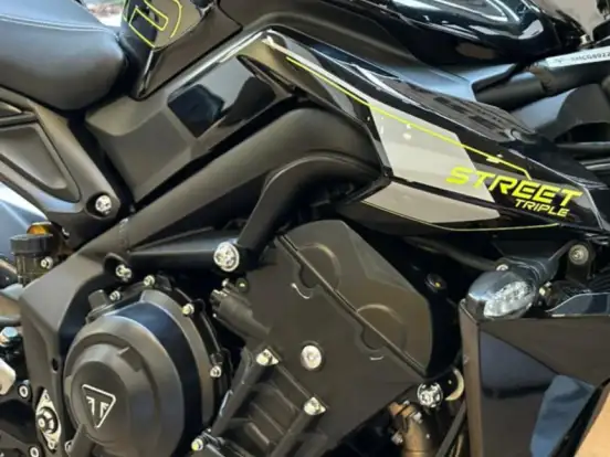 TRIUMPH-STREET TRIPLE RS ABS TRIUMPH-STREET TRIPLE RS ABS-2025