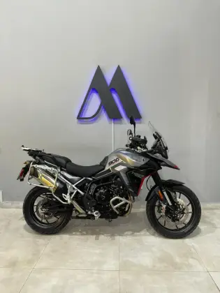 TRIUMPH TIGER 900 GT PRO TRIUMPH TIGER 900 GT PRO