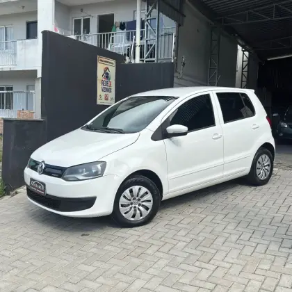 VOLKSWAGEN FOX 1.0 MPI BLUEMOTION 12V FLEX 4P MANUAL VOLKSWAGEN FOX 1.0 MPI BLUEMOTION 12V FLEX 4P MANUAL