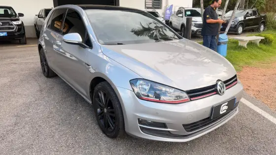 VOLKSWAGEN GOLF 1.6 MSI COMFORTLINE 16V TOTAL FLEX 4P TIPTRONIC