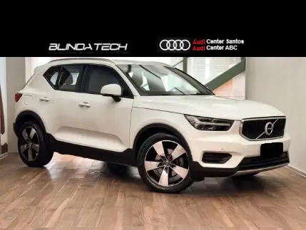 VOLVO XC40 2.0 T4 GASOLINA MOMENTUM GEARTRONIC VOLVO XC40 2.0 T4 GASOLINA MOMENTUM GEARTRONIC
