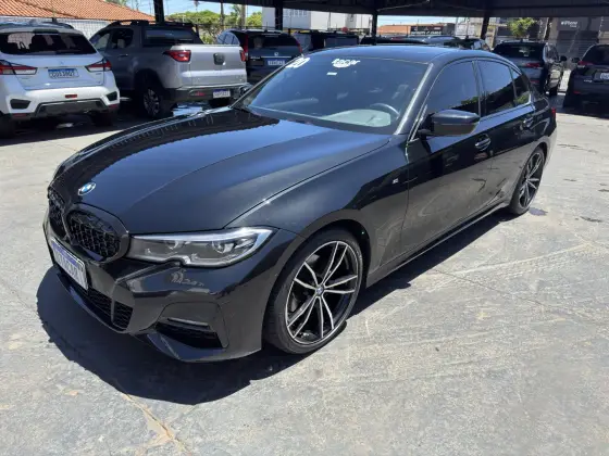 BMW 320i 2.0 16V TURBO GASOLINA M SPORT AUTOMÁTICO