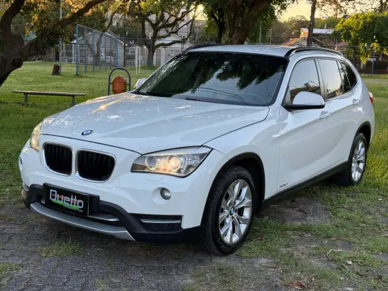 BMW X1 2.0 16V GASOLINA SDRIVE18I 4P AUTOMÁTICO BMW X1 2.0 16V GASOLINA SDRIVE18I 4P AUTOMÁTICO